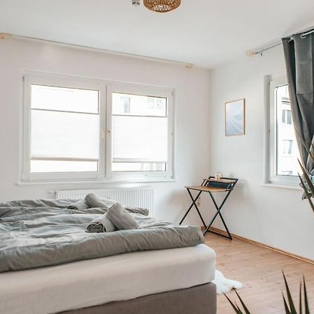 Bright & Grey - Netflix - City - Wifi - 4 Person 에센 외부 사진