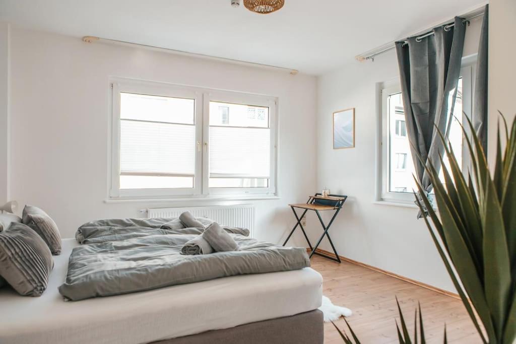 Bright & Grey - Netflix - City - Wifi - 4 Person 에센 외부 사진